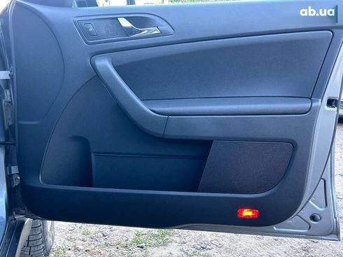 Skoda Yeti 2012 - фото 28