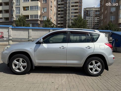 Toyota RAV4 2007 серый - фото 11