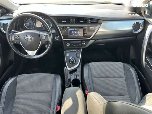 Toyota Auris 2013 - фото 29