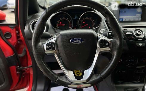 Ford Fiesta 2016 - фото 16