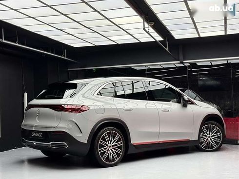 Mercedes-Benz EQE-Класс 2023 - фото 23