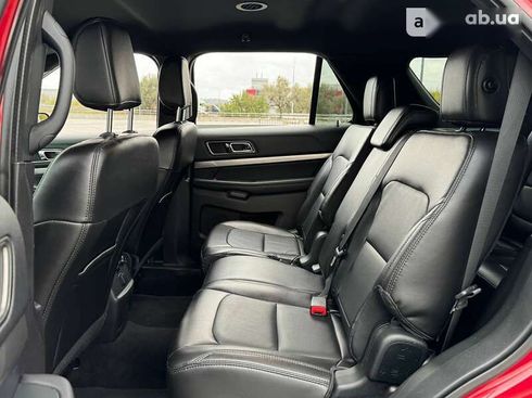 Ford Explorer 2018 - фото 18