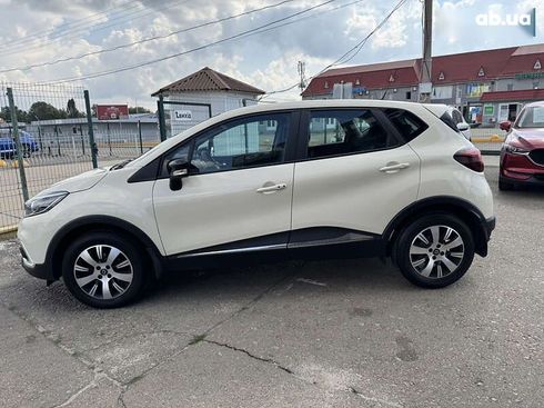 Renault Captur 2019 - фото 9