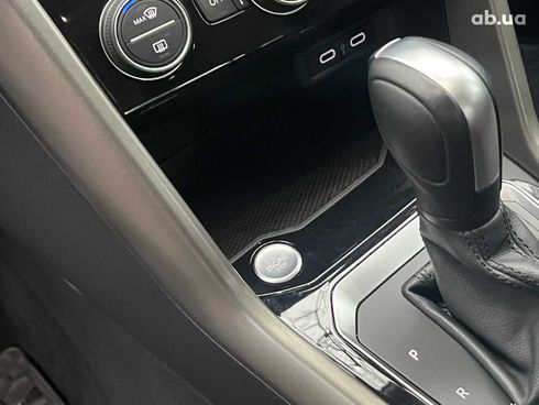 Volkswagen T-Roc 2021 синий - фото 61