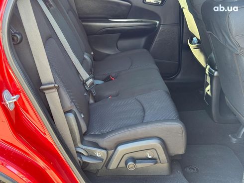 Dodge Journey 2018 красный - фото 24