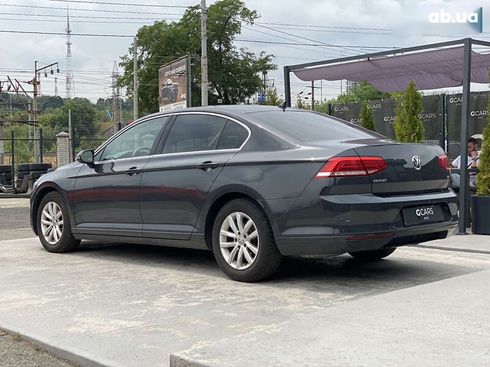 Volkswagen Passat 2017 - фото 5