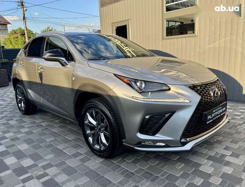 Lexus NX 2021 - фото 11