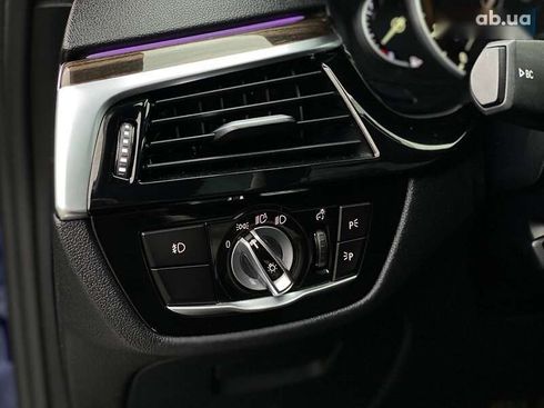 BMW 5 серия 2017 - фото 22