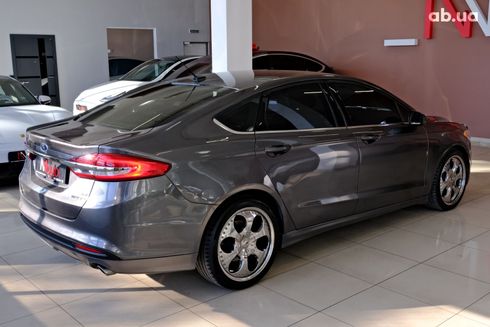 Ford Fusion 2019 серый - фото 3