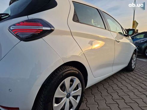 Renault Zoe 2021 - фото 18