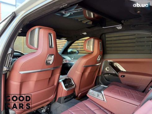 BMW 7 серия 2023 - фото 22