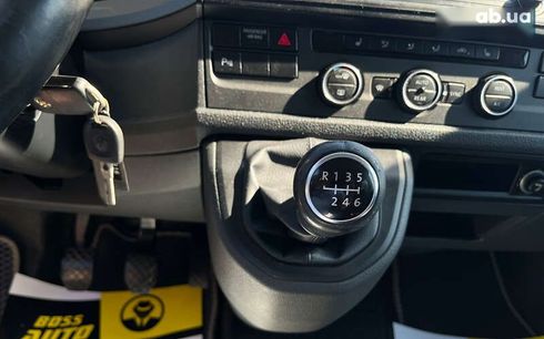 Volkswagen Caravelle 2016 - фото 25
