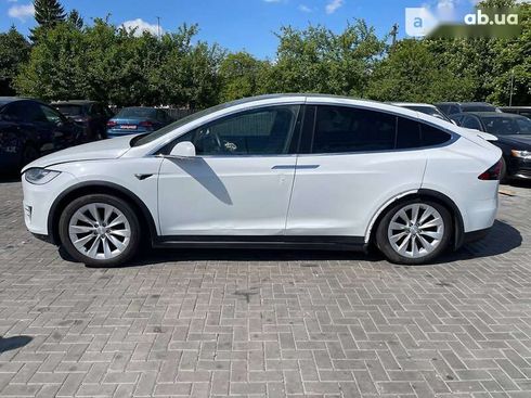 Tesla Model X 2018 - фото 11