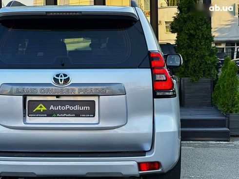 Toyota Land Cruiser Prado 2020 - фото 17
