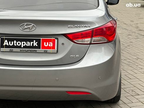 Hyundai Elantra 2013 серый - фото 8