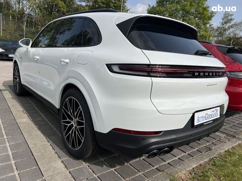 Porsche Cayenne 2024 - фото 31