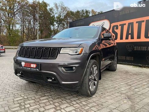 Jeep Grand Cherokee 2018 - фото 3