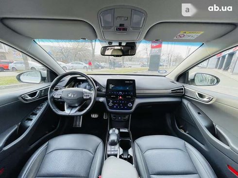 Hyundai Ioniq 2020 - фото 10