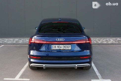 Audi E-Tron 2021 - фото 6