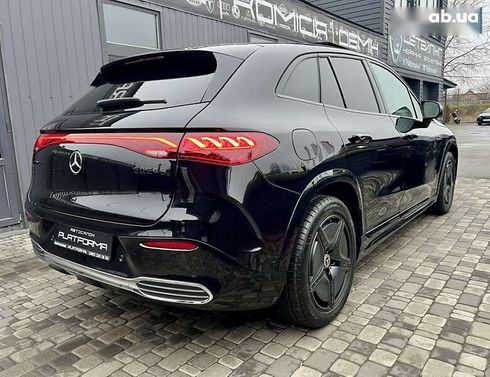 Mercedes-Benz EQE-Класс 2023 - фото 11