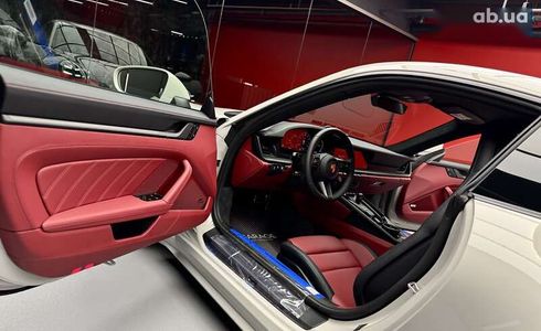 Porsche 911 2025 - фото 22