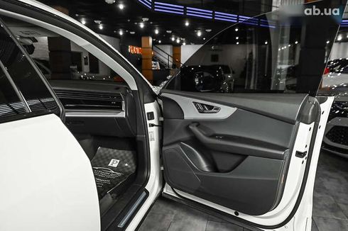 Audi Q8 2018 - фото 27