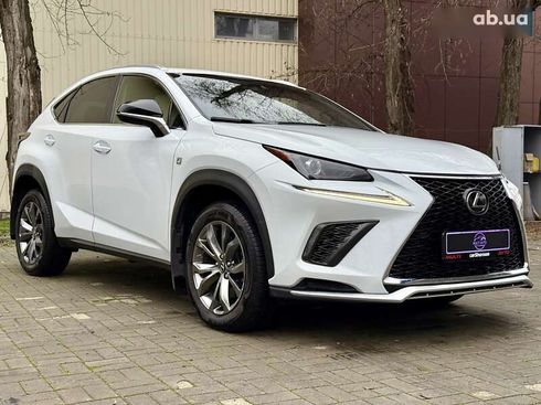 Lexus NX 2021 - фото 10