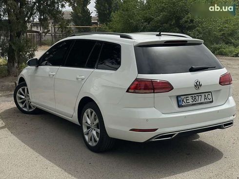 Volkswagen Golf 2020 - фото 6