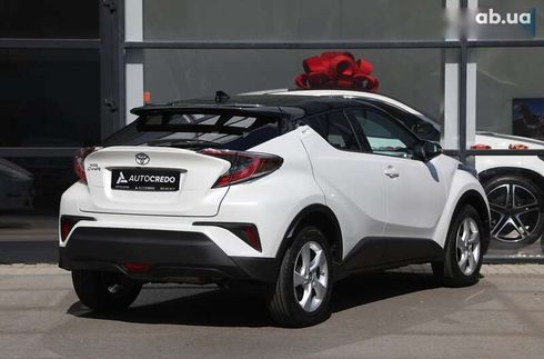 Toyota C-HR 2019 - фото 2