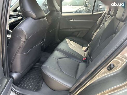 Toyota Camry 2024 - фото 14