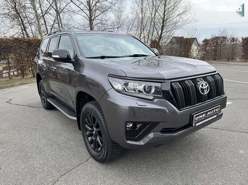 Toyota Land Cruiser Prado 2020 - фото 4