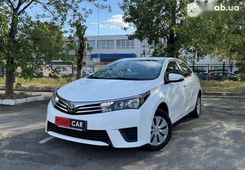 Toyota Corolla 2015 - фото 3