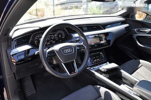 Audi E-Tron 2022 - фото 15