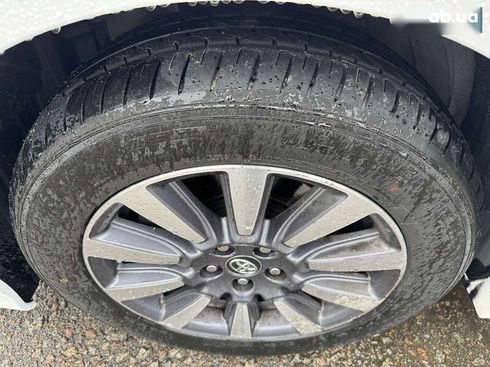 Toyota Sienna 2019 - фото 10