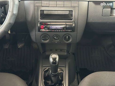 Skoda Fabia 2005 - фото 25