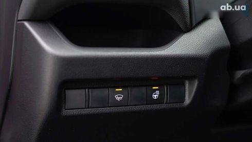Toyota RAV4 2018 - фото 15