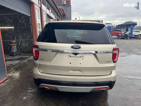 Ford Explorer 2017 - фото 4