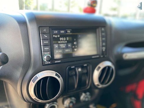 Jeep Wrangler 2017 - фото 13