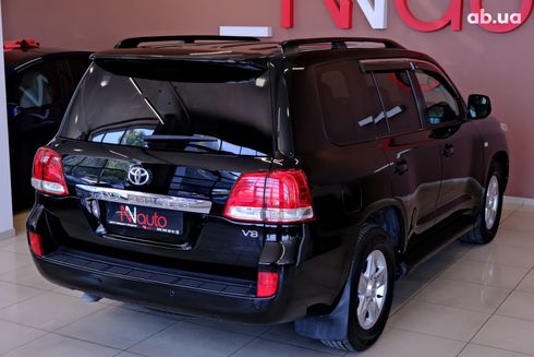 Toyota Land Cruiser 2011 черный - фото 5