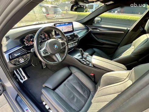 BMW 5 серия 2020 - фото 23