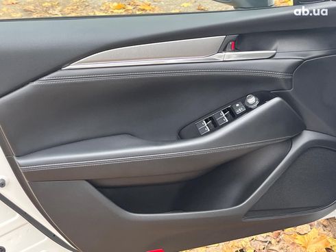 Mazda 6 2022 белый - фото 14