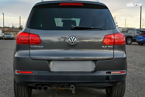 Volkswagen Tiguan 2015 серый - фото 5