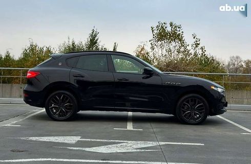 Maserati Levante 2018 - фото 17