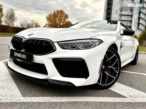 BMW M8 Gran Coupe 2021 - фото 2