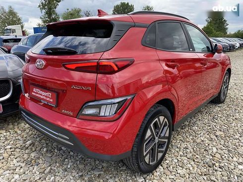 Hyundai Kona Electric 2021 - фото 18