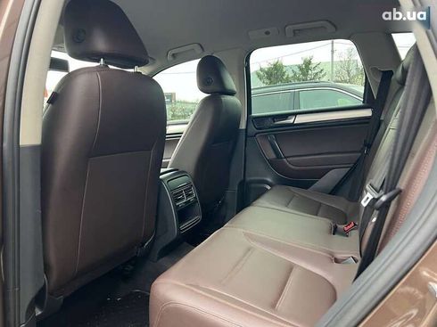 Volkswagen Touareg 2012 - фото 21