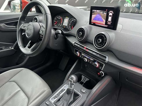 Audi Q2 2017 - фото 20