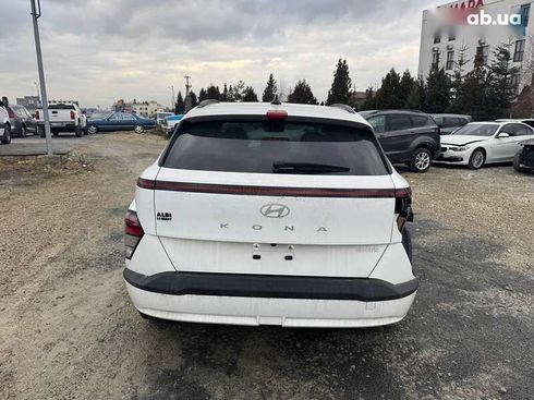 Hyundai Kona Electric 2024 - фото 4