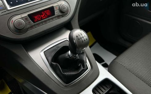 Ford Kuga 2012 - фото 16