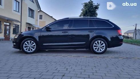 Skoda Octavia 2019 - фото 13